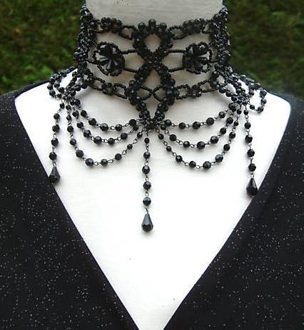 Colier Moulin Rouge Victorian Style [1]
