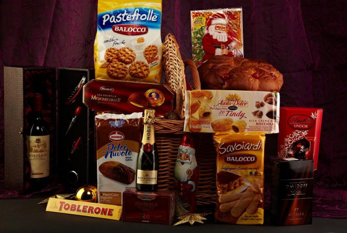 Cos Picnic Craciun Corporate Luxury [1]