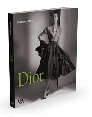 Cartea "Dior" de Alexandra Palmer [3]