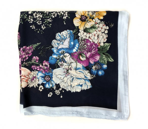 Elegant Black Gift Set Agenda Nina Ricci si Esarfa Flowers - personalizabil [3]
