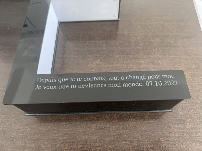 Glob pământesc cu levitație magnetică și pix – cadou business pentru bărbați pasionați de tehnologie și călătorii [6]