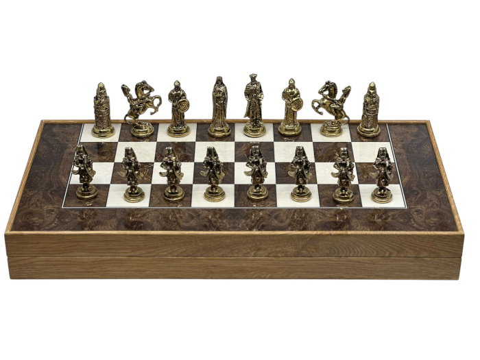 Joc de Șah și Table – Set Deluxe cu Piese din Metal Auriu/Argintiu Sculptate Manual [1]