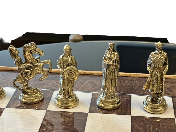 Joc de Șah și Table – Set Deluxe cu Piese din Metal Auriu/Argintiu Sculptate Manual [3]