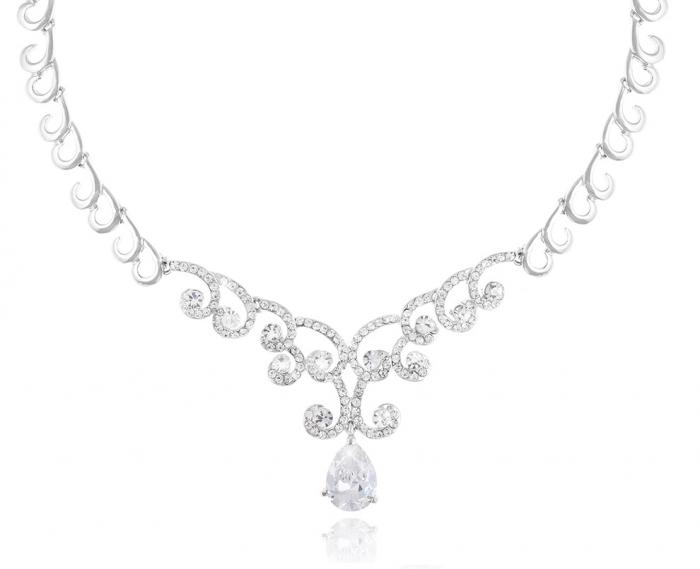 Set Borealy Medalion si Cercei Lady White [4]
