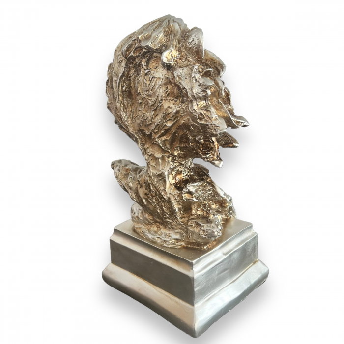 Magnificent King Lion [2]