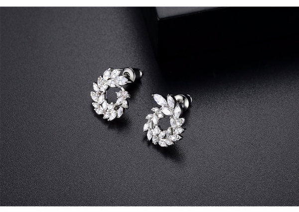 Olive Branch Leaf Small Marquise Cut Diamonds Cercei by Borealy [2]