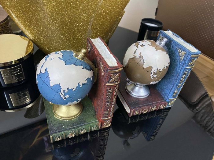 Set 2 suporturi pentru carti Globe [3]