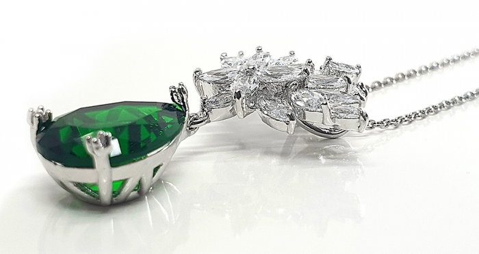 Set Cercei si Colier Borealy Glamorous Diva Smarald [3]