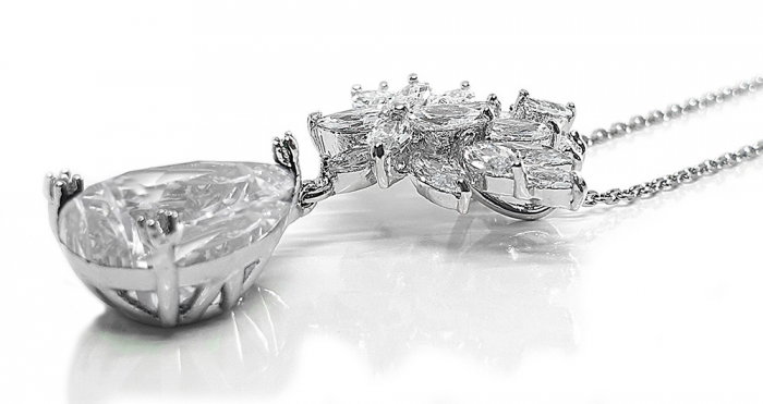Set Cercei si Colier Borealy Glamorous Diva White [3]