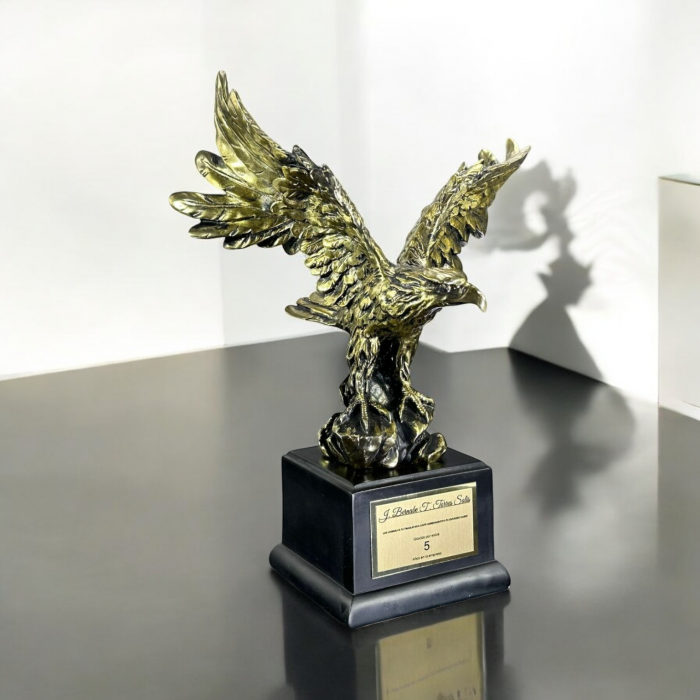Statuie Vultur Golden - American Eagle [3]