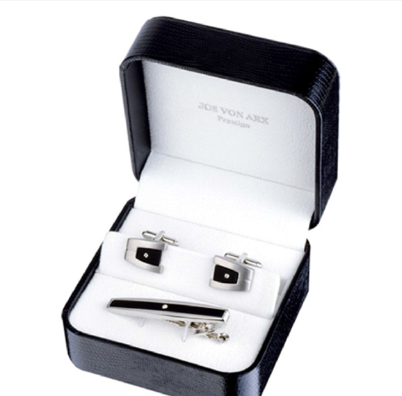 Stylish Black & Silver Accessories by Jos von Arx [2]