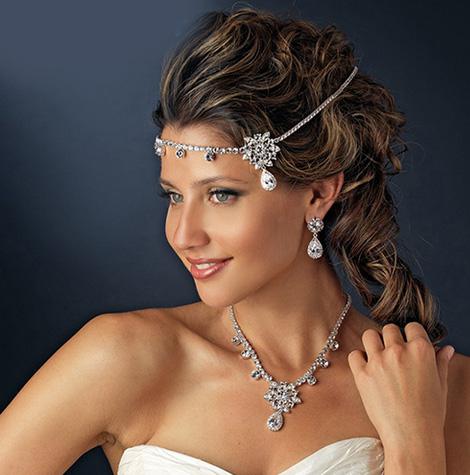 Tiara Borealy Kim Kardashian [2]