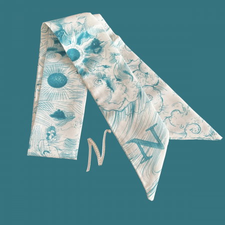 Brosa Letter & Esarfa Twilly Matase [1]