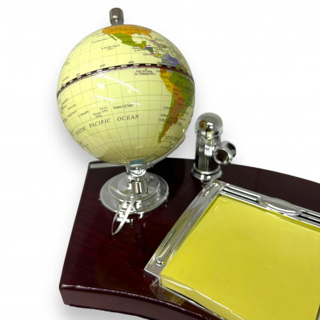 Business Desk Global World [4]