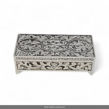 Cutii Bijuterii - Casetă argintată cu flori în relief și interior din catifea, 18 cm