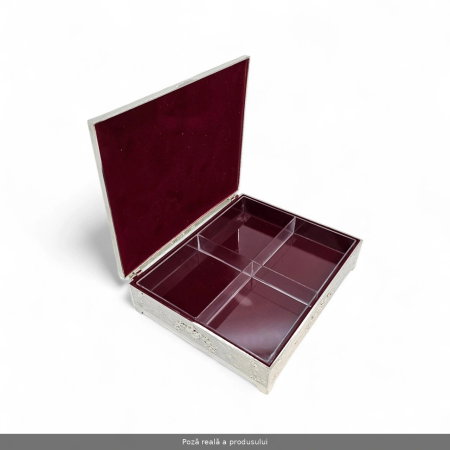 Casetă argintată cu scoică în relief și interior din catifea, 23 cm [2]