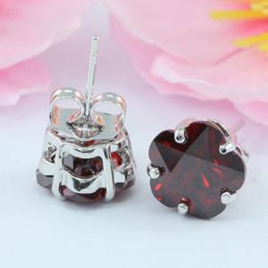 Cercei Borealy Sapphire Studs Flower Cut Red [3]