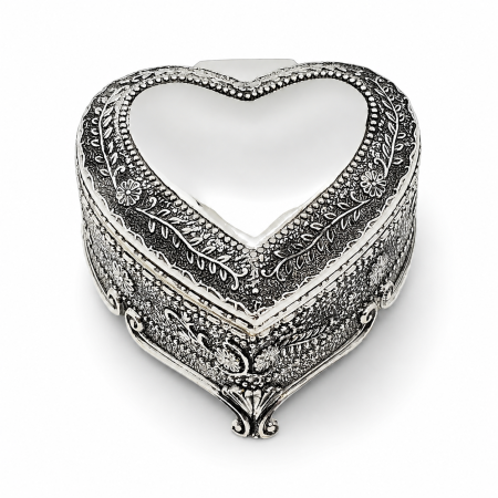 Cutie bijuterii / Casetă Argintată Silver Love în Formă de Inimă cu Interior din Catifea – 7,5 x 8 x 5 cm [1]