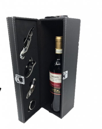 Oferte Black Friday - Cutie Vin Black cu 4 Accesorii (fara Sticla de Vin)