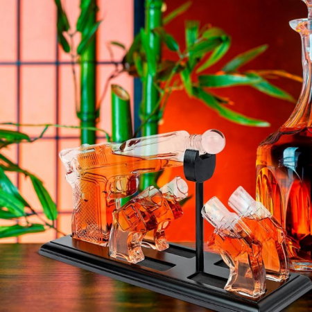 Decantor Shotgun cu Patru Pahare in forma de pistol Kitchen [3]