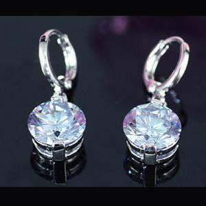Cercei Borealy Simulated Sapphire One Huggie Purple [6]