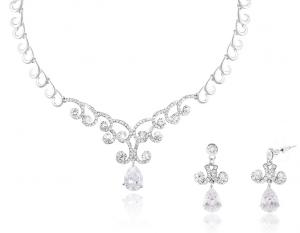 Set Borealy Medalion si Cercei Lady White [0]