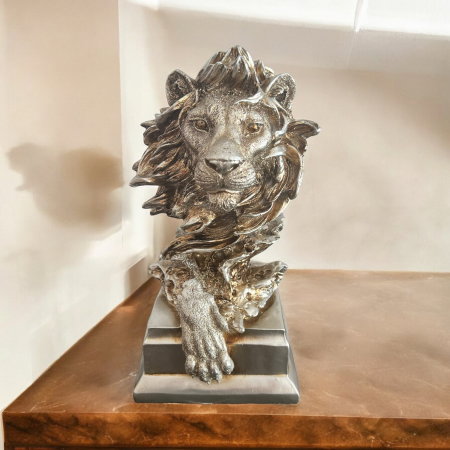 Magnificent King Lion [3]