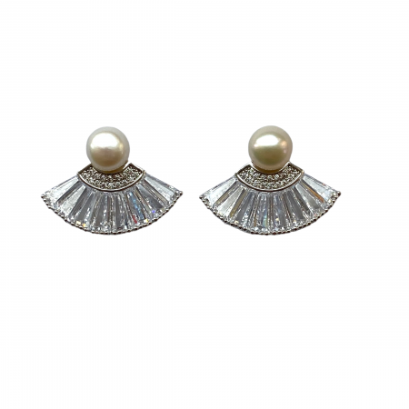 Noble Cercei Pearl Simulated Diamond [1]