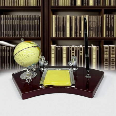 Business Desk Global World [2]
