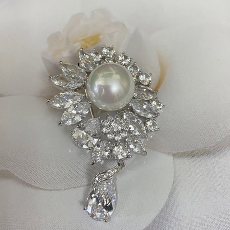 Set Esarfa Blue Harlow Cacharel si Brosa Pearl Blooming [3]
