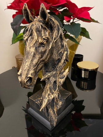 Statuetă Cal pe Postament - 45 cm inaltime [1]