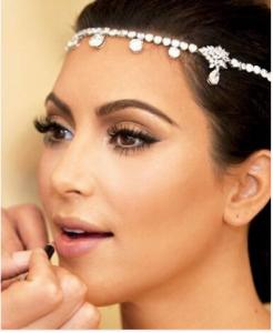 Tiara Borealy Kim Kardashian [2]