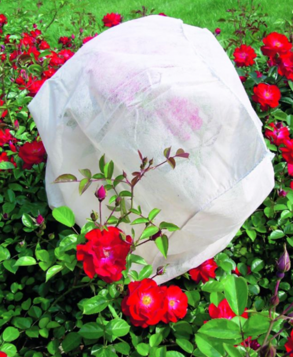 Set 4 bucati husa de protectie pentru plante impotriva inghetului din material netesut, 90x70 cm [3]