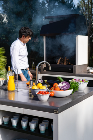 Gratar pentru gradina Tuozi Barbecue Kitaway Otte din beton si otel, 84 × 63 × 206 cm [3]