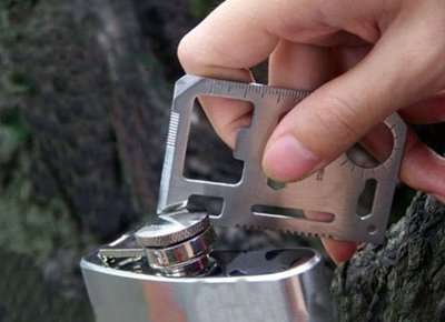Kit de Supravietuire 7 in 1 , multifunctional, ce poate fi folosit la camping, vanatoare, pescuit, drumetii [6]