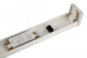 Lampa BTM 1 x 18 W cu balast electronic [1]