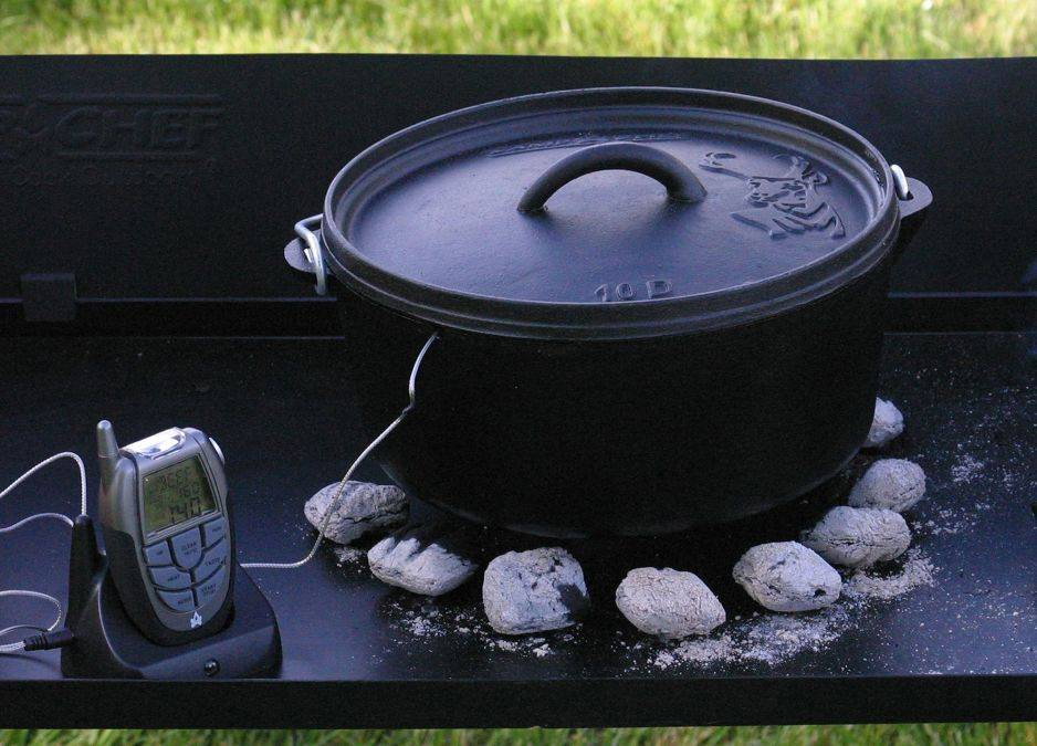 Ceaun din fonta cu capac - cuptor olandez Camp Chef 25,4 cm 3,8 litri CC-SDO10 [5]