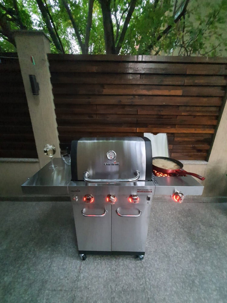 Gratar pe gaz din inox Char-Broil Professional Pro S 3, grile din fonta, sear burner, TRU-Infrared 140920 [10]