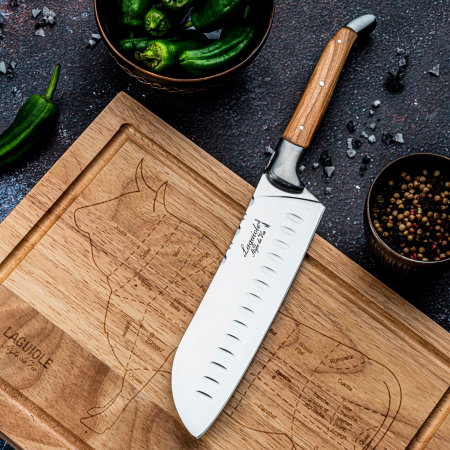 Set cutit Santoku si tocator din lemn Laguiole Style de Vie Luxury Line SANTOKUOLIJFPLANK [2]
