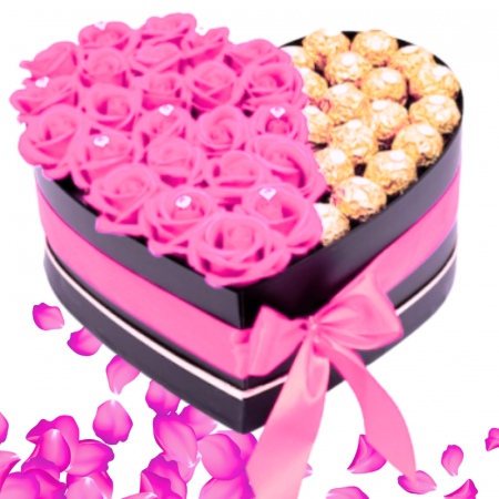 Cadouri aniversare - Aranjament Floral Fererro Pink, cu Trandafiri din sapun