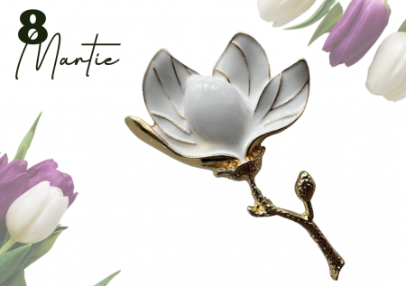 8 Martie - Brosa GHIOCEL ALB  5x8 cm  BR23.034