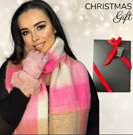 Pachete si seturi cadou femei - Cadoul perfect de Craciun set 2in1 cu manusi si esarfa foarte groasa si calduroasa 50124.12 PINK