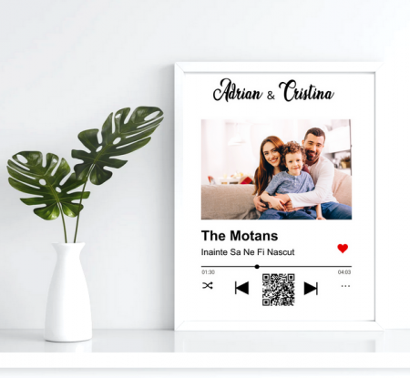 Cadouri Cuplu - Ramă foto de birou - Melodia noastră cu cod QR   RFQ1001