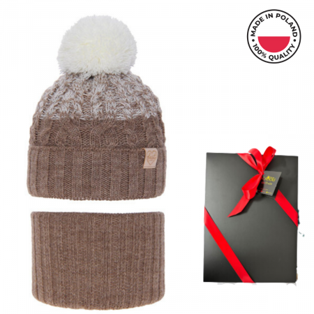 Caciuli copii - Set de iarnă cu căciulă și fular circular pentru copii Zendaya 5987.06.K30 maro produs in Polonia