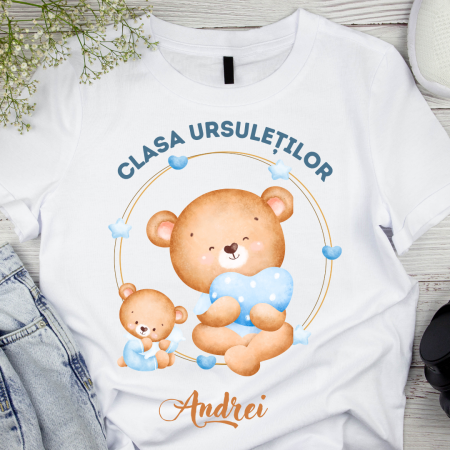 Cadouri aniversare - Tricou absolvire elevi clasa 4 sau gradinita Clasa ursuletilor cu text sau poze ABS1059