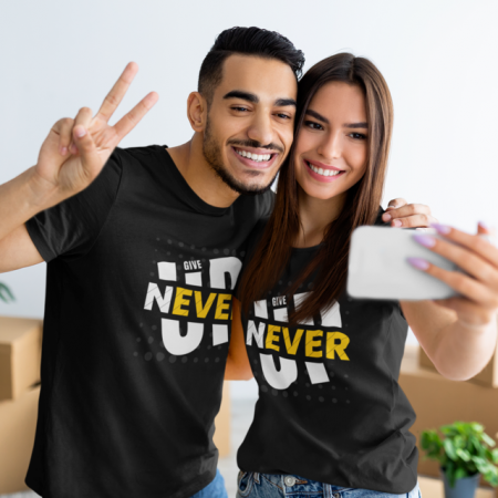 Tricouri personalizate femei - Tricou femei sau barbati personalizat Never Give UP