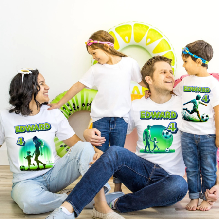 Cadouri aniversare copii cu personaje - Tricouri Family Aniversare Personalizate – Cadou Haios pentru Copii și Părinți | Model Tematic Fotbal