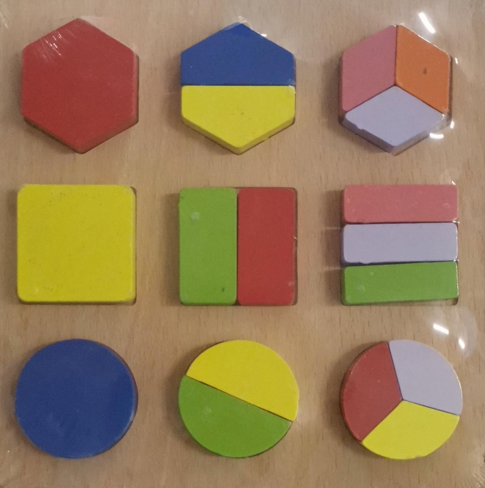Puzzle lemn diferite forme geometrice colorate [1]