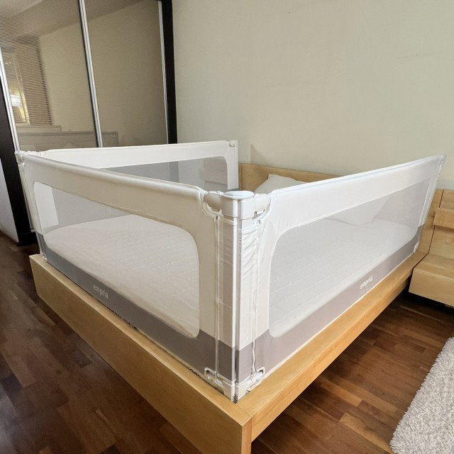 Bariere de pat montate pe mai multe laturi