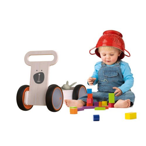 Jucarie din lemn 3 in 1 este perfecta pentru a dezvolta abilitatile motorii